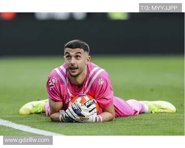 每体：巴萨过去在财务方面的操作，促进西甲财政新规的出台